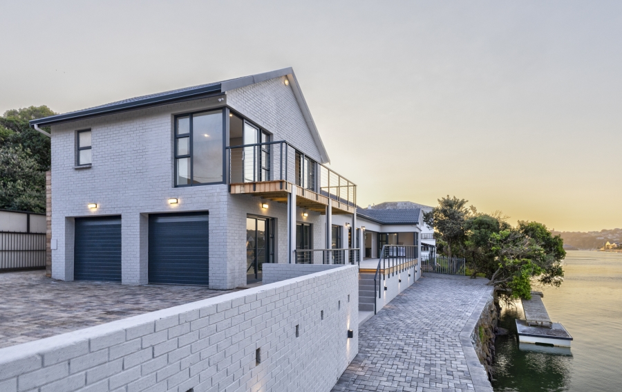 4 Bedroom Property for Sale in West Bank Eastern Cape